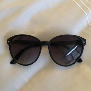 7 for all mankind sunglasses